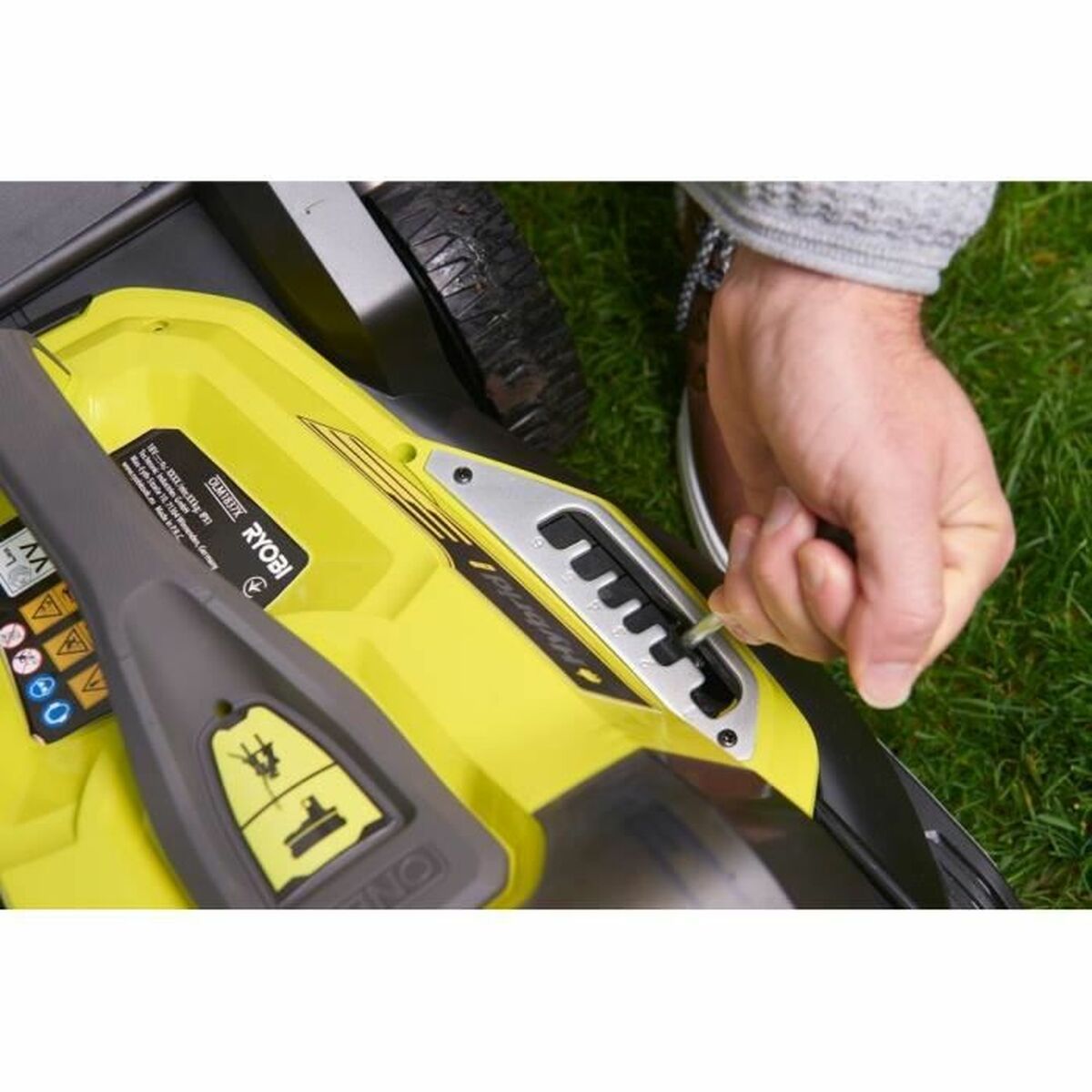 Akku-Rasenmäher Ryobi LithiumPlus 36 V 5 Ah 20-70 mm 37 cm 45 L